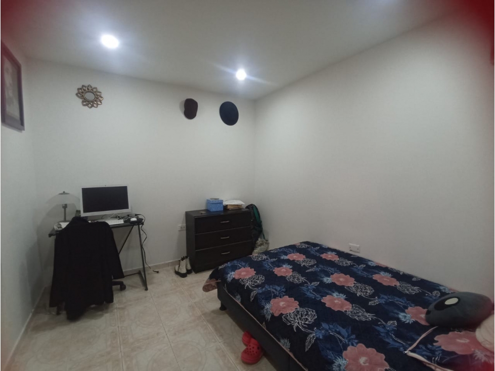 Casa en venta en La Cabaña, Mosquera · foto 10 de 24