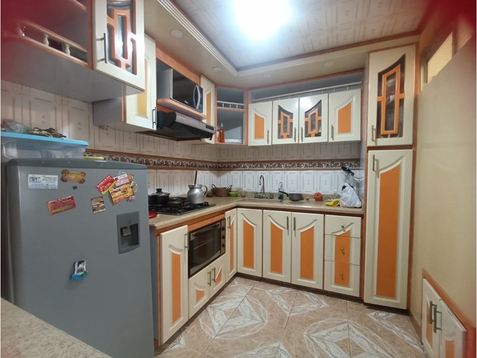 Casa en venta en La Cabaña, Mosquera · foto 18 de 24