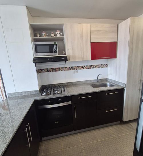 Apartamento en venta en Los Cerezos, Bogotá · foto 3 de 18