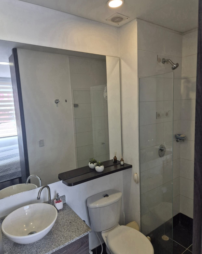 Apartamento en venta en Los Cerezos, Bogotá · foto 7 de 18