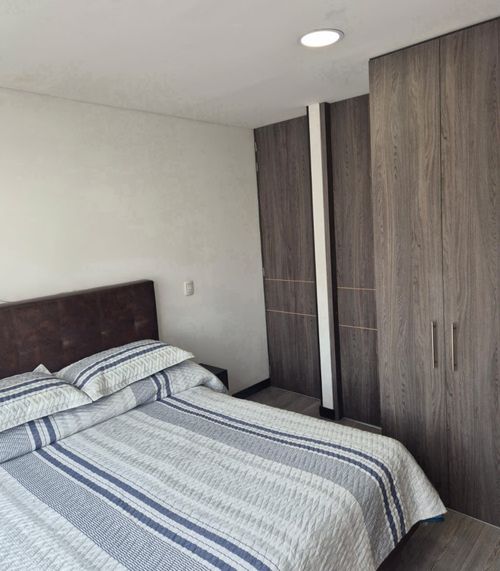 Apartamento en venta en Los Cerezos, Bogotá · foto 10 de 18