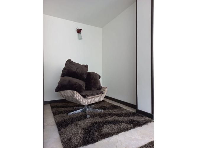 Casa de 4 alcobas en venta en Sector La Luisa Bella Suiza, Chía, 167 m² · foto 14 de 24