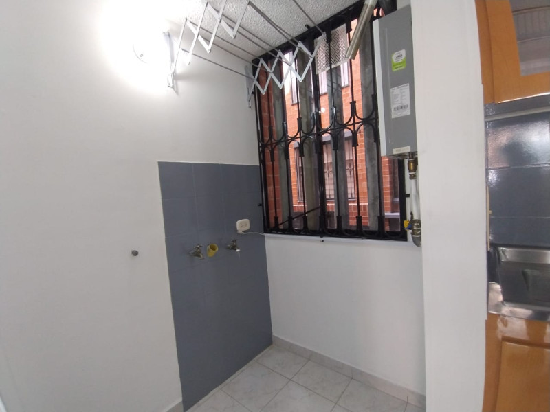 Apartamento en venta en Gran Granada, Bogotá · foto 11 de 18
