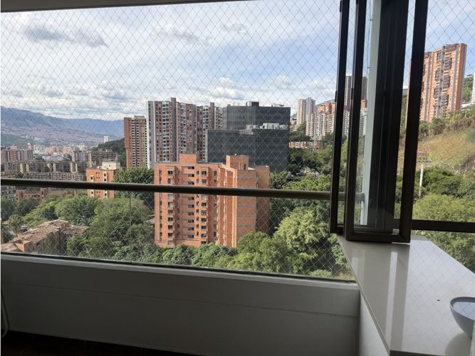 Apartamento en venta en El Poblado, Medellín · foto 17 de 17