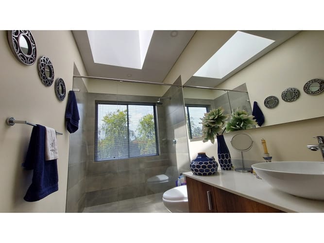 Casa de 3 alcobas en venta en Villa Turbay, Envigado, 374 m² · foto 16 de 22
