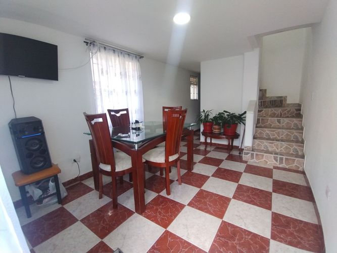 Casa de 3 alcobas en venta en Los Lagartos, Bogotá, 72 m² · foto 8 de 17