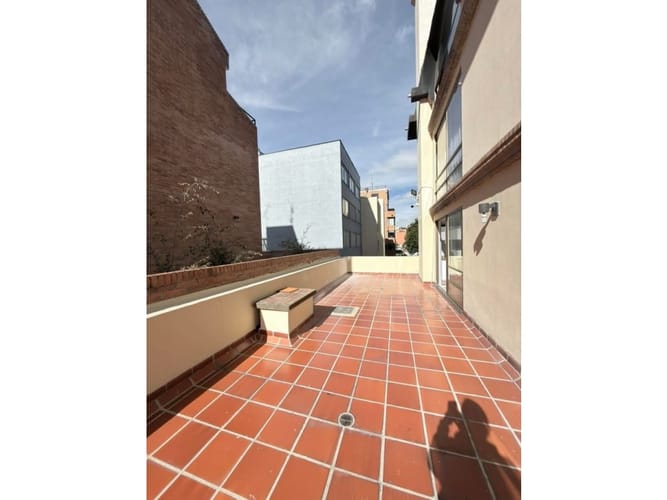 Apartamento de 3 alcobas en venta en Multicentro, Bogotá, 109 m² · foto 2 de 15