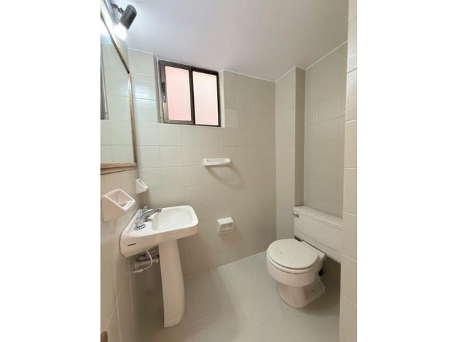 Apartamento de 3 alcobas en venta en Multicentro, Bogotá, 109 m² · foto 5 de 15
