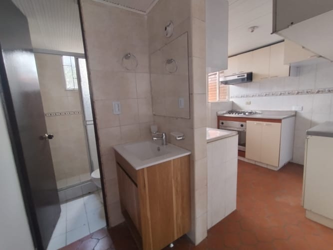 Apartamento de 2 alcobas en venta en Ciudad Quirigua, Bogotá, 67 m² · foto 6 de 20