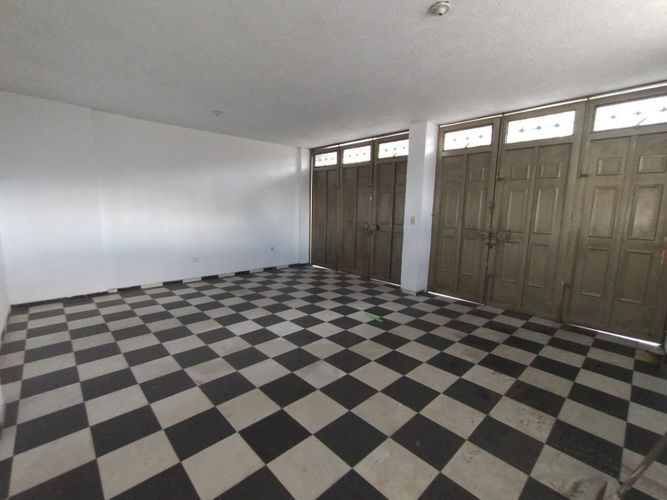 Casa en venta en Villa Amalia, Bogotá · foto 2 de 24