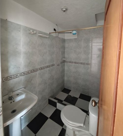 Casa en venta en Villa Amalia, Bogotá · foto 17 de 24