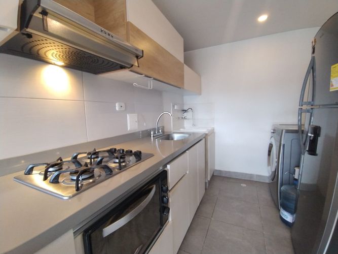 Apartamento en venta en Santa Maria Del Lago, Bogotá · foto 4 de 24