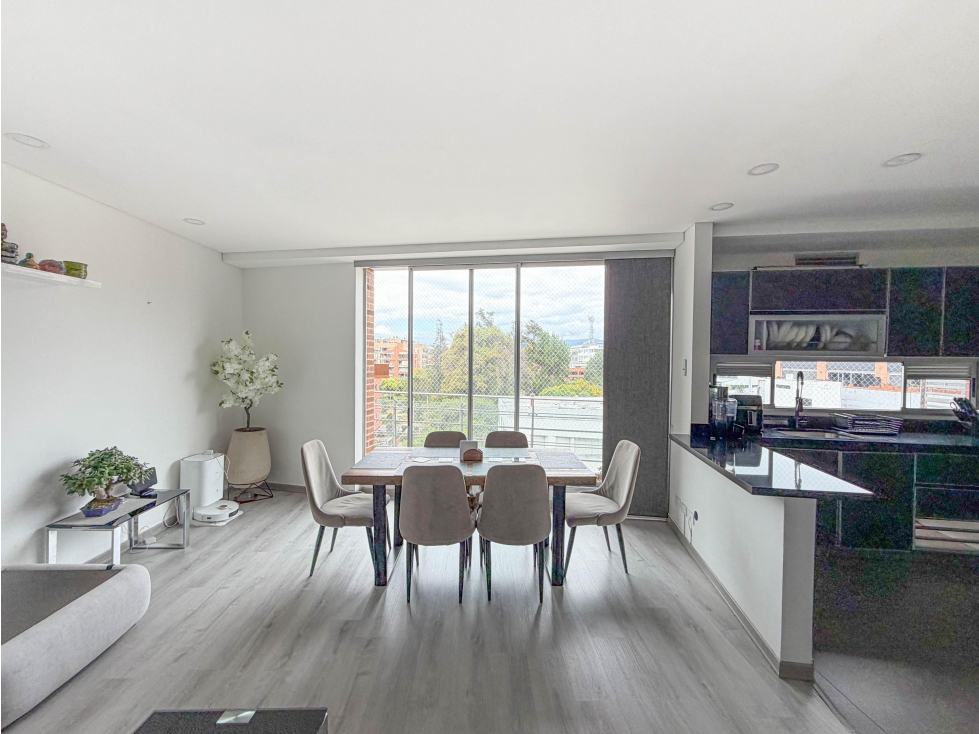 Apartamento en venta en Chicó Navarra, Bogotá · foto 3 de 14