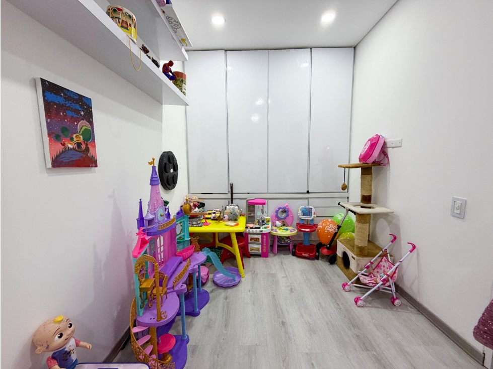 Apartamento en venta en Chicó Navarra, Bogotá · foto 9 de 14