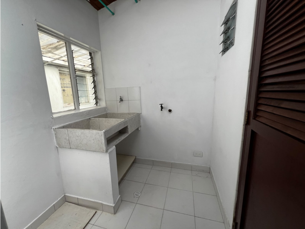 Apartamento en arriendo en Centro, Rionegro · foto 4 de 12
