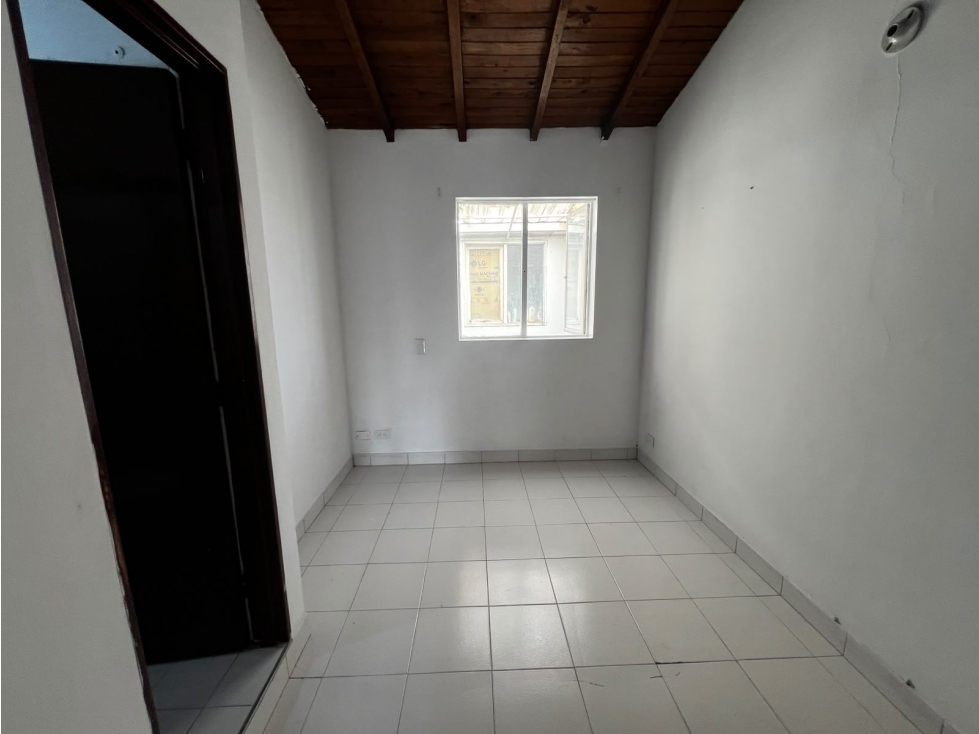 Apartamento en arriendo en Centro, Rionegro · foto 6 de 12