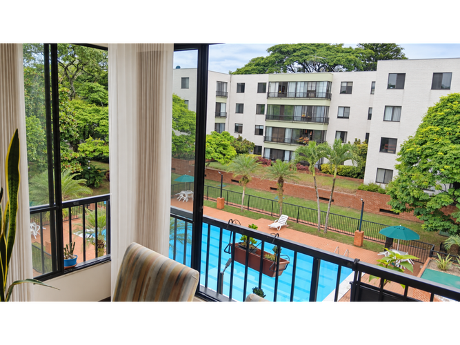 Apartamento de 3 alcobas en venta en Multicentro, Cali, 85 m² · foto 2 de 18