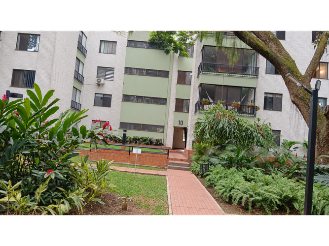 Apartamento de 3 alcobas en venta en Multicentro, Cali, 85 m² · foto 13 de 18