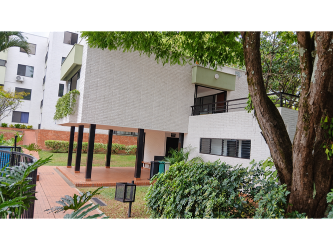 Apartamento de 3 alcobas en venta en Multicentro, Cali, 85 m² · foto 18 de 18
