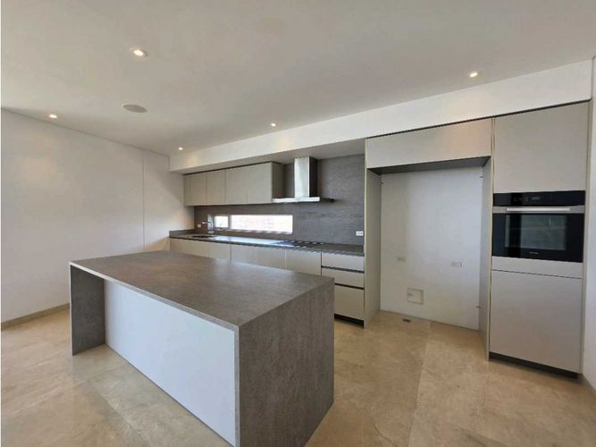 Apartamento de 3 alcobas en venta en Villa Country, Barranquilla, 220 m² · foto 5 de 24