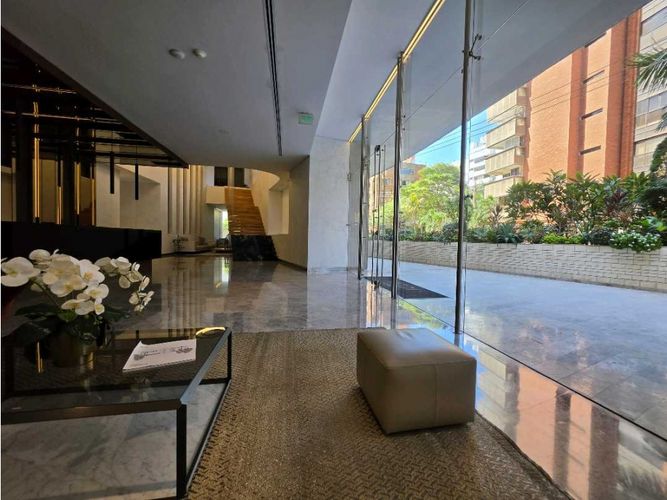 Apartamento de 4 alcobas en venta en Villa Country, Barranquilla, 481 m² · foto 2 de 24