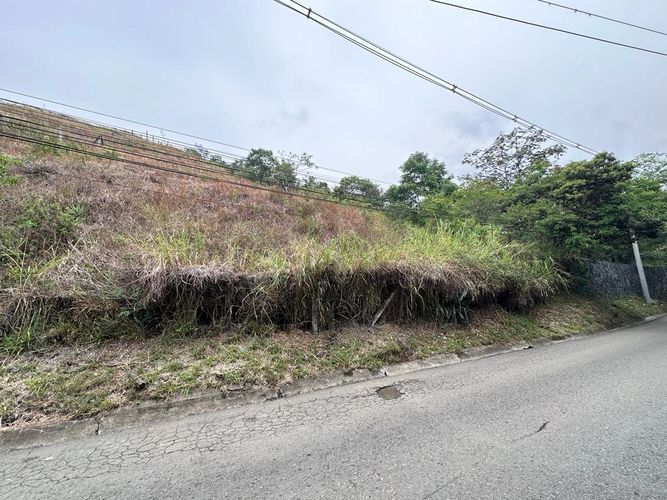 Lote en venta en Bellavista, Cali, 2560 m² · foto 3 de 5