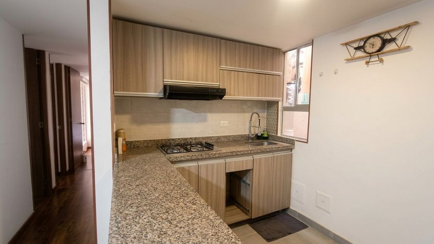 Apartamento de 3 alcobas en venta en Conjunto Residencial Altos De Madrid, Madrid, 65 m² · foto 4 de 12
