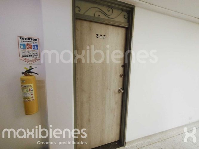 Oficina en arriendo en Estadio, Medellín, 24 m² · foto 9 de 10