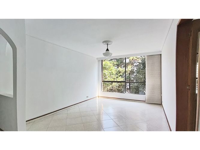 Apartamento de 3 alcobas en venta en Patio Bonito, Medellín, 147 m² · foto 5 de 18