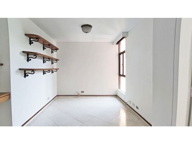 Apartamento de 3 alcobas en venta en Patio Bonito, Medellín, 147 m² · foto 10 de 18