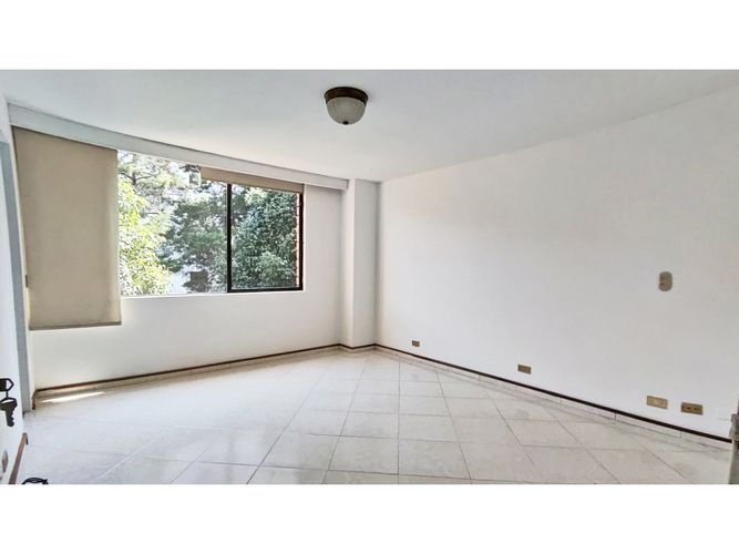 Apartamento de 3 alcobas en venta en Patio Bonito, Medellín, 147 m² · foto 11 de 18