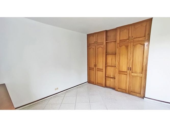 Apartamento de 3 alcobas en venta en Patio Bonito, Medellín, 147 m² · foto 15 de 18