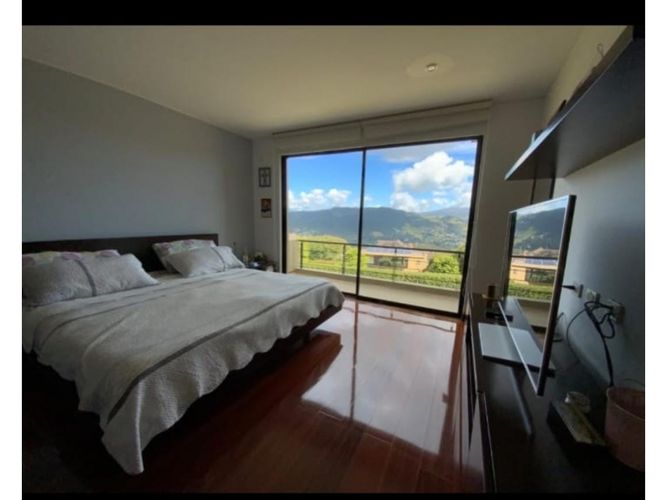 Casa de 4 alcobas en venta en Arboretto, La Calera, 374 m² · foto 8 de 13