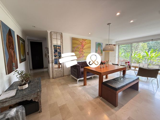 Apartamento de 3 alcobas en venta en El Diamante No. 2, Medellín, 155 m² · foto 3 de 18