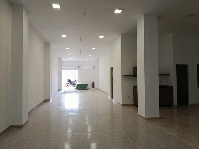 Bodega en arriendo en Prados Del Norte, Cali, 190 m² · foto 14 de 18