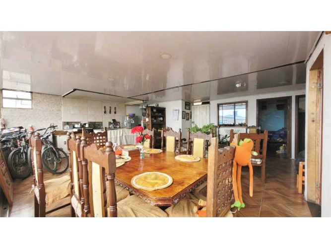 Casa de 5 alcobas en venta en Ub. Prados De San Andres, Funza, 153 m² · foto 4 de 5