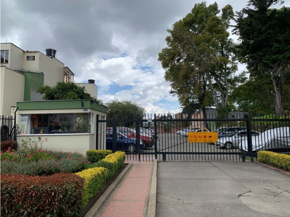 Casa en Venta en Villa del prado, Bogotá