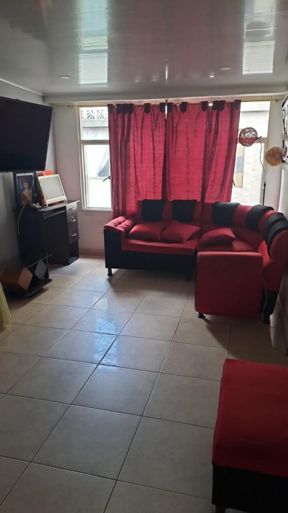 Casa en venta en Fontibon, Bogotá · foto 17 de 24