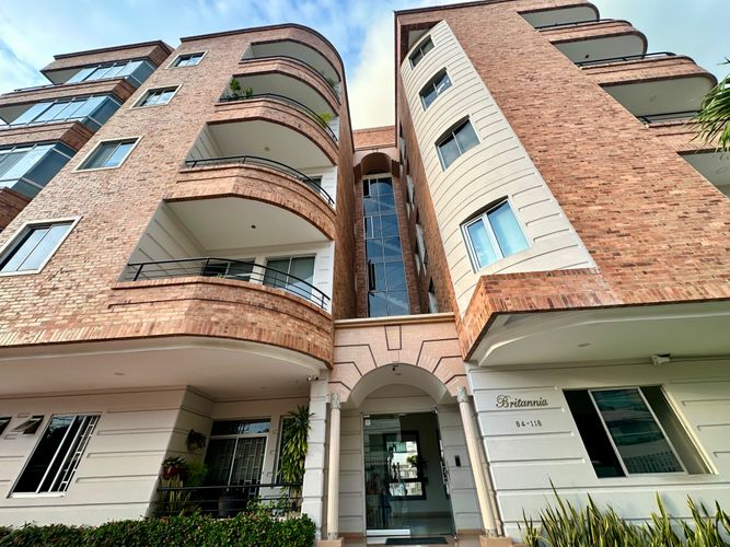 Apartamento de 3 alcobas en venta en Altos Del Prado, Barranquilla, 145 m² · foto 2 de 24