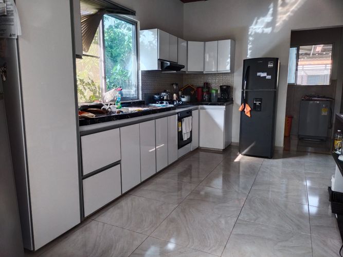 Casa de 5 alcobas en venta en Oriente, Girardot, 323 m² · foto 11 de 19
