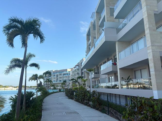 Apartamento de 3 alcobas en venta en Bahia Kristal, Cartagena, 119 m² · foto 23 de 24