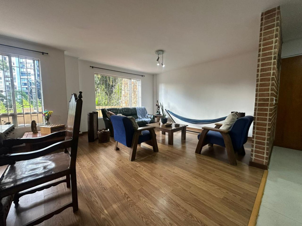 Apartamento en venta en San Lucas, Medellín · foto 2 de 24