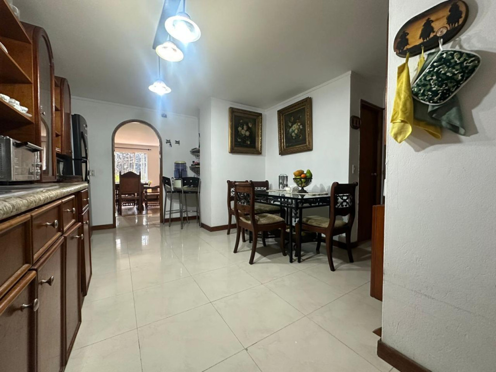 Apartamento en venta en San Lucas, Medellín · foto 8 de 24