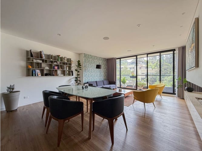 Apartamento de 3 alcobas en venta en Cerros De Suba, Bogotá, 200 m² · foto 2 de 24