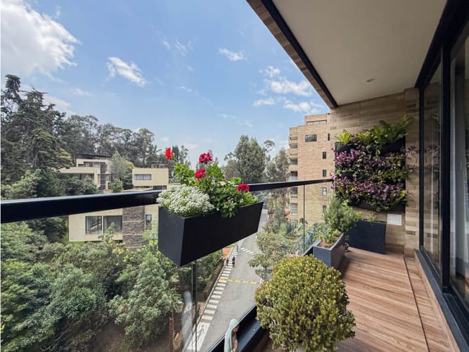 Apartamento de 3 alcobas en venta en Cerros De Suba, Bogotá, 200 m² · foto 4 de 24