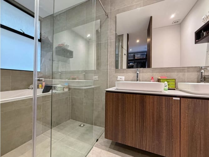 Apartamento de 3 alcobas en venta en Cerros De Suba, Bogotá, 200 m² · foto 22 de 24