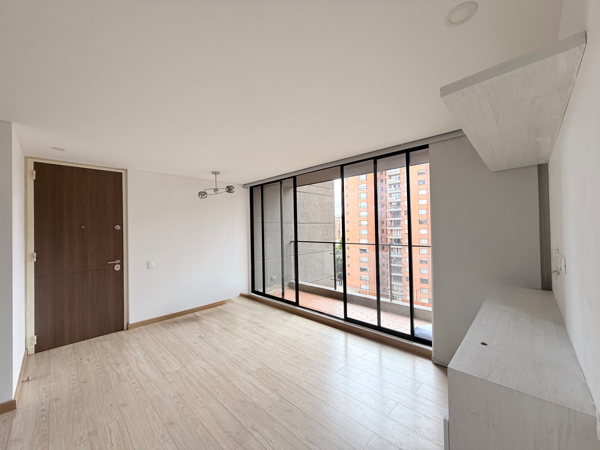 Apartamento en venta en Mazuren, Bogotá · foto 2 de 24