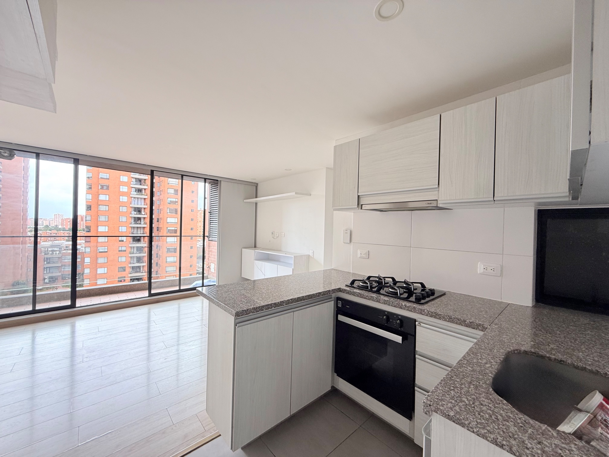 Apartamento en venta en Mazuren, Bogotá · foto 5 de 24