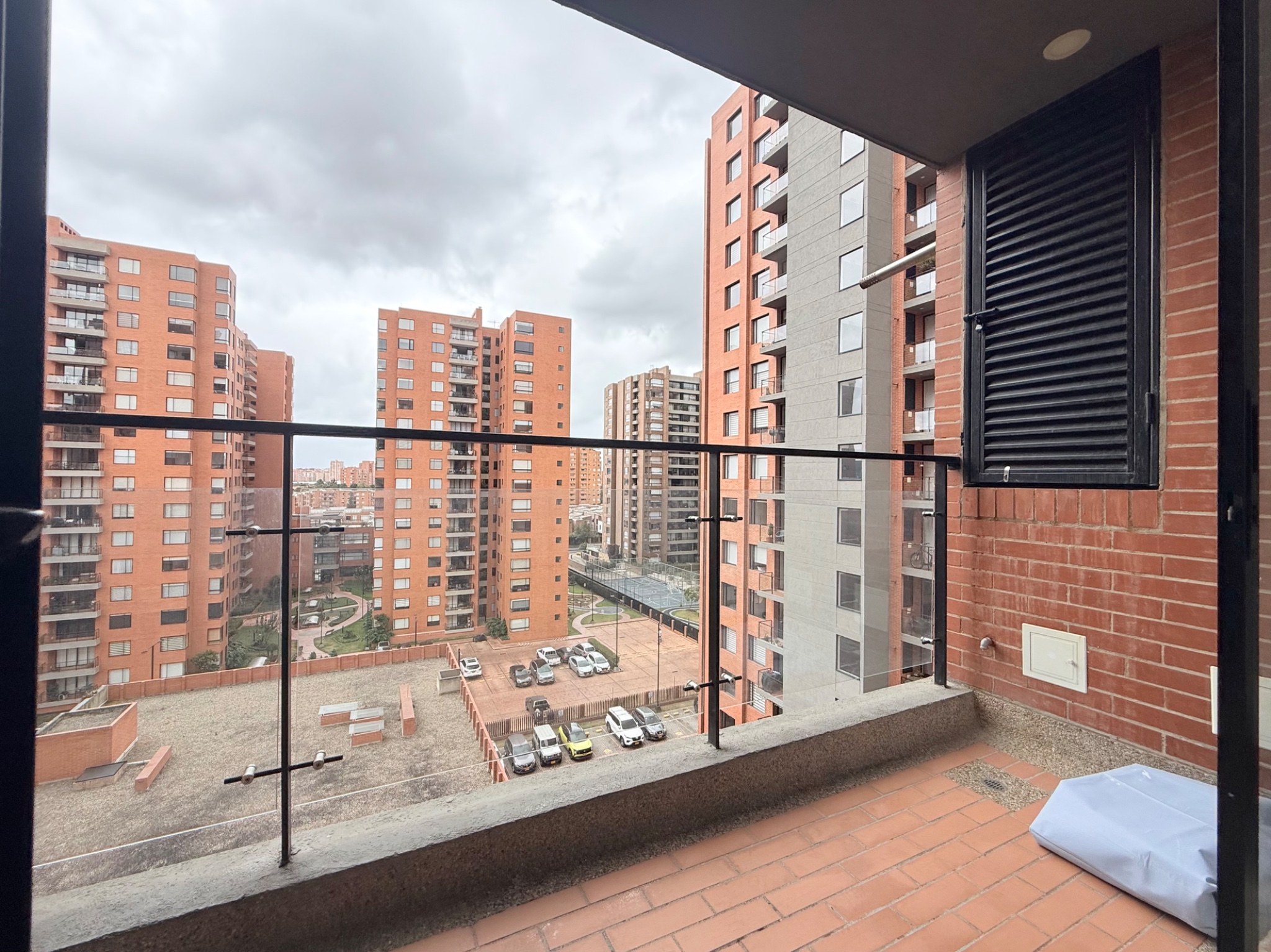 Apartamento en venta en Mazuren, Bogotá · foto 8 de 24