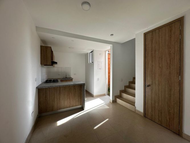 Casa de 3 alcobas en venta en Alfaguara, Jamundí, 84 m² · foto 5 de 24